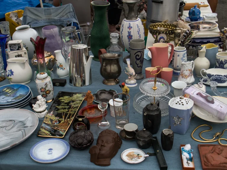 A thin line between collecting and hoarding / Konwersatoria językowe: angielski
